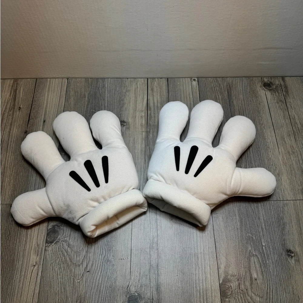 Walt Disney World Parks Mickey Mouse White Costume Gloves Set Plush 11”